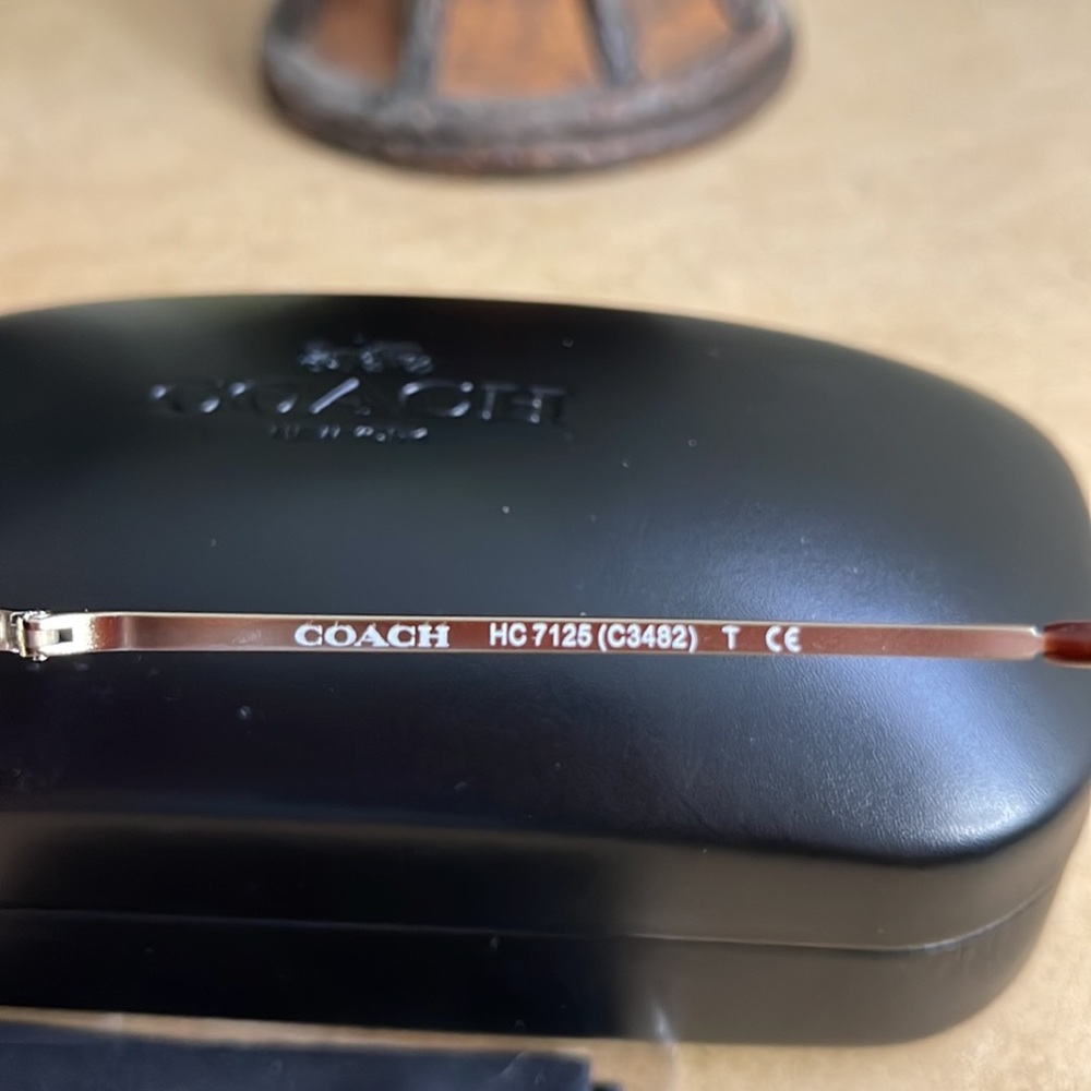 COPY - Coach women’s sunglasses - Picture 5 of 5